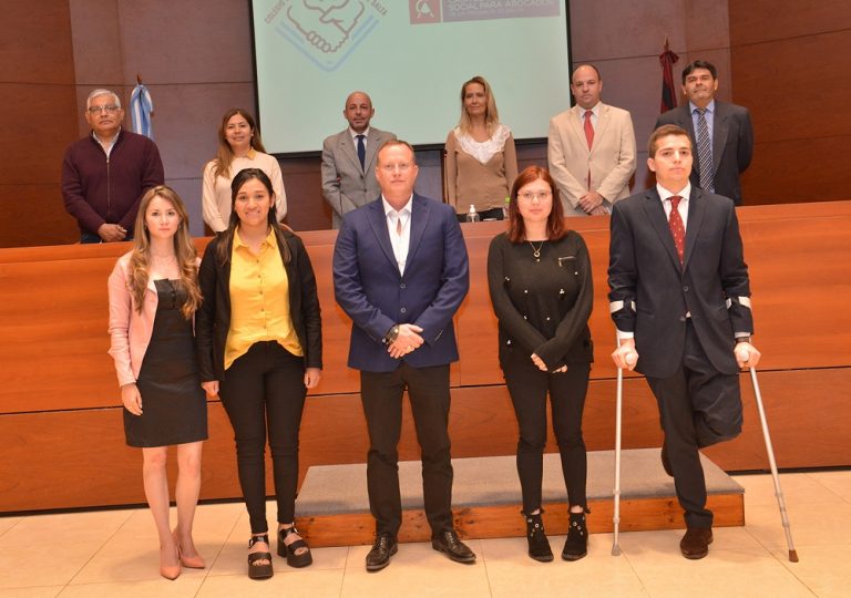 JURA 09 DE SEPTIEMBRE – BIENVENIDAS Y BIENVENIDOS NUEVOS COLEGAS